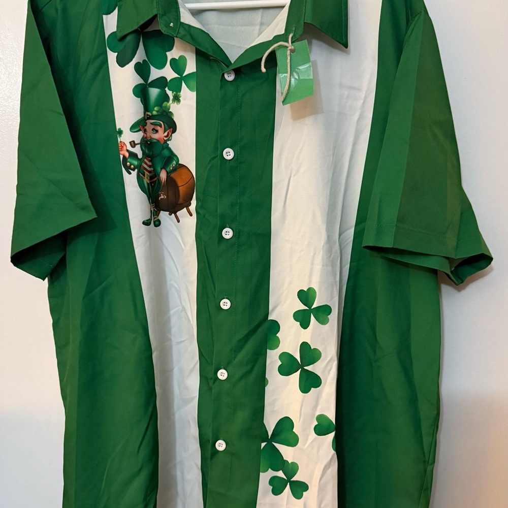 Green Shamrock Men's St. Patrick’s Day Leprechaun Shirt Sz Large NEW!